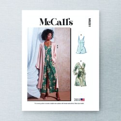 8261 McCalls Easy Wide Leg V Neck Jumpsuit, Romper, Robe, Sash Pattern XS-MED New